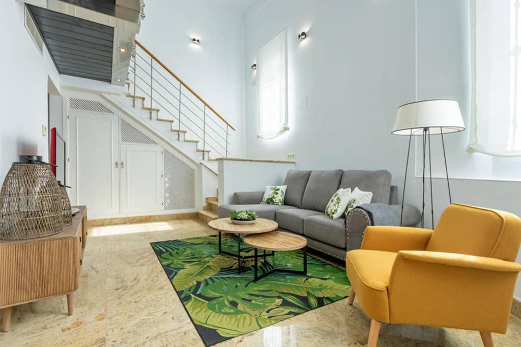 Апартаменти Becas Alameda Duplex By Valcambre Севілья Екстер'єр фото