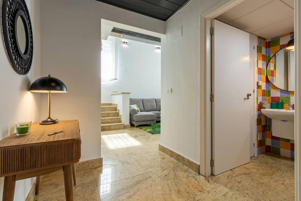 Апартаменти Becas Alameda Duplex By Valcambre Севілья Екстер'єр фото